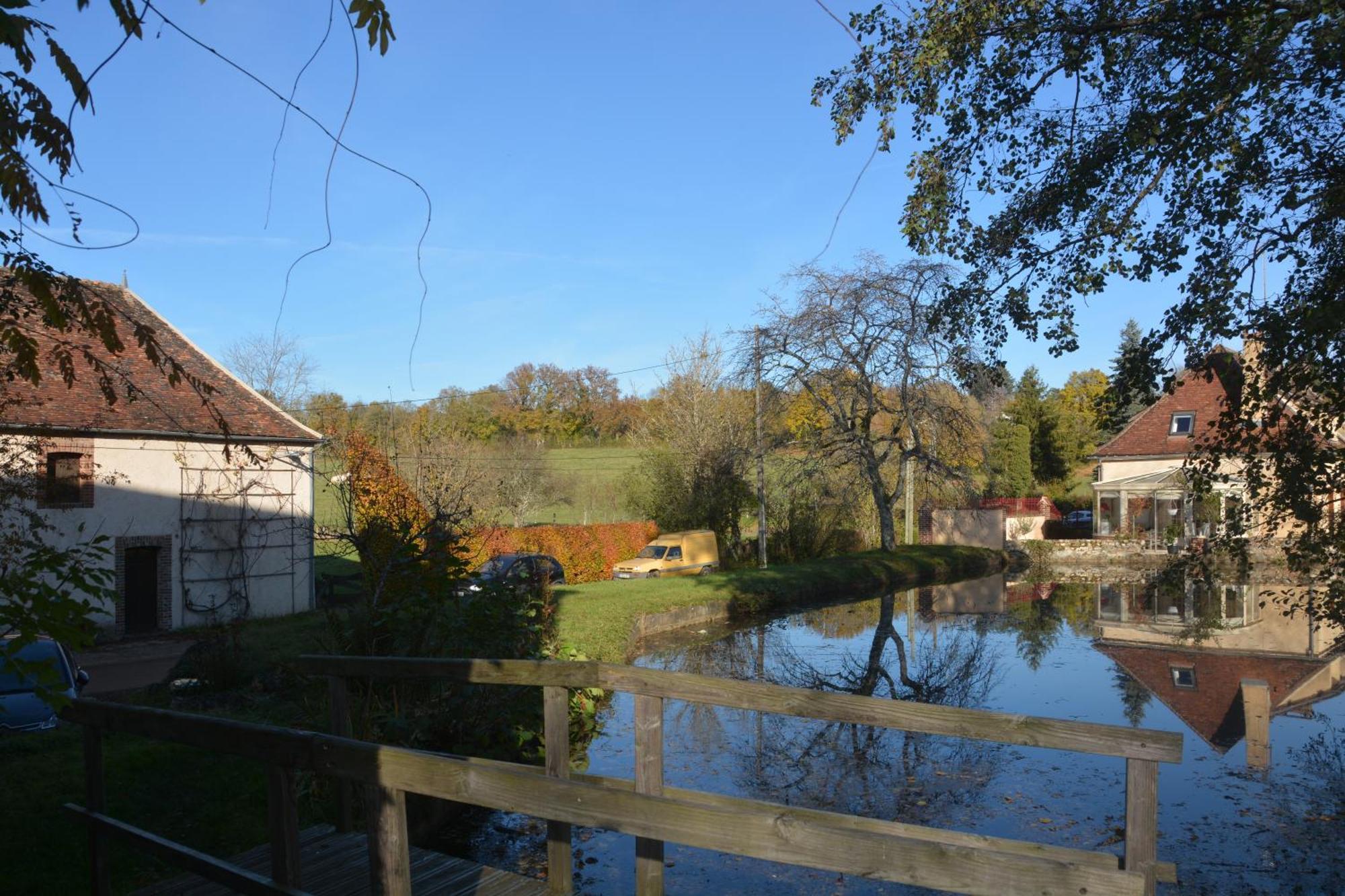 Bed and Breakfast Le Moulin Grenon Mézilles Esterno foto